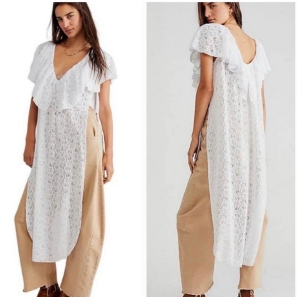 Sale 💰 🛍️ 2/$40 Free People White Lace Overlay Top
